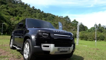 แลนด์โรเวอร์ Land Rover-Defender 130 HSE 3.0 Diesel-ปี 2022