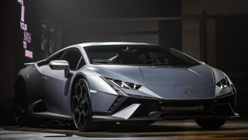 ลัมโบร์กินี Lamborghini-Huracan Tecnica-ปี 2022