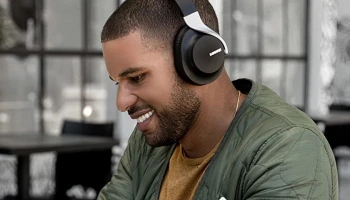 SHURE AONIC 40 หูฟัง FULL-SIZE ไร้สาย พร้อมระบบตัดเสียงรบกวน ราคาพิเศษ 11,900 บาท (จากปกติ 15,900 บาท)