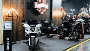 Harley-Davidson เผยโฉมคัสตอม Road Glide Limited และ Sportster S ครั้งแรกในไทย พร้อมไลน์อัปปี 2026 ในงาน Bangkok Hot Rod Custom Show 2026