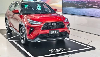 โตโยต้า Toyota Yaris Cross HEV Premium Luxury ปี 2023