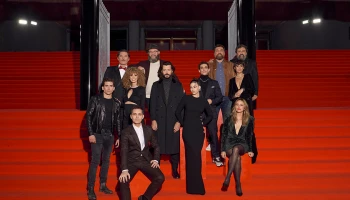 Netflix ขนทัพนักแสดงจากซีรีส์ Money Heist ทรชนคนปล้นโลก ร่วมฉลองความยิ่งใหญ่ของซีรีส์ในงาน Livestream สุดพิเศษ พร้อมแฟนๆทั่วโลก