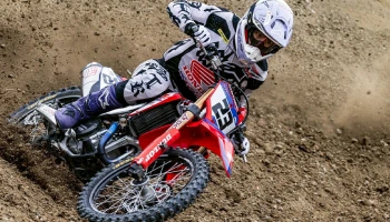 นีโม่-จิรัฎฐ์ ควบ Honda CRF450R ดวลเดือดสู้ไม่ถอย ศึกทางฝุ่นออลเจแปน โมโตครอส แชมเปี้ยนชิพ สนามแรก ชูบุ เดิร์ทฟรีค คัพ