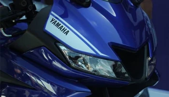 เตรียมพบ Yamaha R15 V3 สปอร์ตไบค์น้องเล็กใหม่ล่าสุดของปี 2017