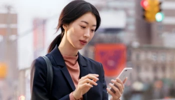 iPhone เตรียมใช้หน้าจอ OLED สำหรับสมาร์ทโฟนทุกรุ่น พร้อมรองรับ 5G ในปี 2020
