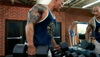 Under Armour เปิดตัวคอลเลกชันใหม่ล่าสุด ‘7 Bucks Collection’ เฉลิมฉลอง 25 ปี บนสังเวียนมวยปล้ำของ ‘เดอะ ร็อค’