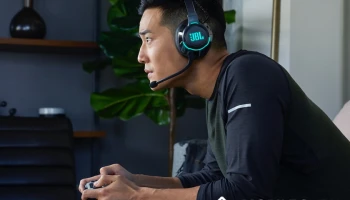 JBL QUANTUM 810 หูฟังเกมมิ่งไร้สาย ตัดเสียงรบกวน พร้อมลุยทุกสมรภูมิ ราคา 9,990 บาท