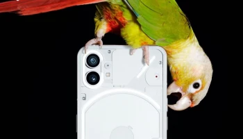 เผยด้านหลังของ Nothing Phone (1) ดีไซน์โปร่งใส โดดเด่น สะดุดทุกสายตา!