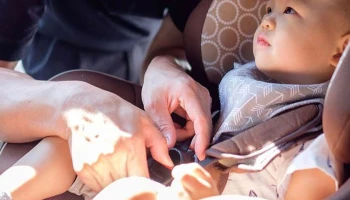 5 ก.ย.นี้ เด็กต่ำกว่า 6 ขวบไม่นั่งคาร์ซีทปรับ 2,000 บาท