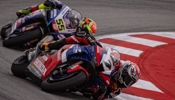 อิเคร์ เลกัวน่า บิด HONDA CBR1000RR-R คว้าท็อป 4 เวิลด์ ซูเปอร์ไบค์ สนาม 4 บาร์เซโลน่า