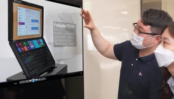 LG กำลังพัฒนาจอแสดงผล OLED แบบพับได้สำหรับ Laptop และอาจรวมถึง Macbook ด้วย