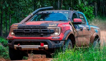 ฟอร์ด เรนเจอร์ แร็พเตอร์ โชว์ความแกร่ง คว้าแชมป์รุ่นโปรดักชัน TRRC สนามที่ 3