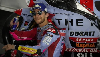 Enea Bastianini ประเดิมเรซแรก MotoGP ได้อย่างสวยงามหลังพา Gresini Racing คว้าชัยในการ์ตา