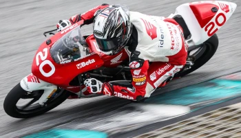 อุ้ม-นพรุธพงษ์ ดาวรุ่งชาวไทยจากโครงการ ฮอนด้า เรซ ทู เดอะ ดรีม คว้าท็อป 10 รอบทดสอบอิเดมิตสึ โมโต 4 เอเชีย คัพ พร้อมลุยสนามแรกที่บุรีรัมย์