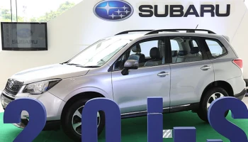 สปอร์ตขึ้นทั้งภายนอกภายใน ราคา 1,598,000 บาท