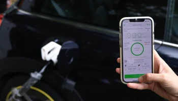 EA พาสื่อทดสอบการอัดประจุไฟฟ้าแบบ DC Fast Charge หนุนผลักดันการใช้รถยนต์ไฟฟ้า