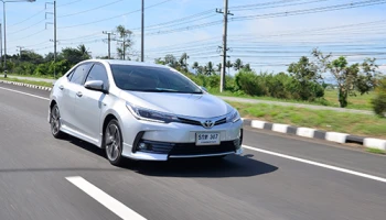 New Toyota Corolla Altis หน้าสวย ช่วงล่างเฟิร์ม ปลอดภัยมากขึ้น