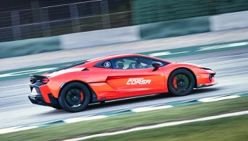 LAMBORGHINI เปิดประสบการณ์สุดเอ็กซ์คลูซีฟแก่ลูกค้าและแฟนพันธุ์แท้จากทั่วเอเชียตะวันออกเฉียงใต้ กับการสัมผัส Temerario ในกิจกรรม Esperienza Corsa Sepang
