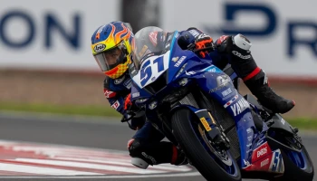 Yamaha เก็บแต้มส่งท้ายเรซสุดหินที่ โดนิงตัน พาร์ค ในศึก เวิลด์ ซูเปอร์สปอร์ต