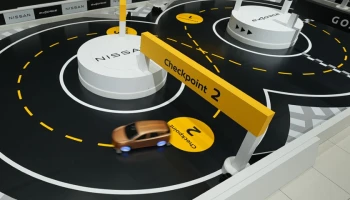 e-4ORCE เทคโนโลยีการควบคุมล้อที่ล้ำหน้าที่สุดของนิสสันจัดแสดงผ่านรถบังคับวิทยุ