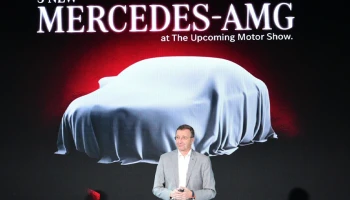 Mercedes-Benz แถลงวิสัยทัศน์เดินหน้าธุรกิจลักชัวรีรีเทลเต็มรูปแบบ พร้อมเปิดตัว Mercedes-AMG 3 รุ่น ในงาน Motor Show