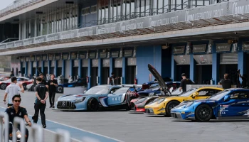 รถแข่งซูเปอร์คาร์ยกพลบุกสนามช้างฯ พร้อมลุยศึก GT World Challenge Asia สุดสัปดาห์นี้