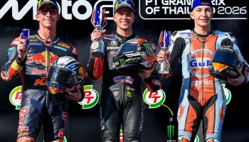 พีที กรังด์ปรีซ์ ออฟ ไทยแลนด์ ทุบสถิติผู้ชมมากที่สุดถึง 228,228 คน โดย เบซเซ็คคี ผงาดคว้าแชมป์สนามแรก ฝั่ง มาร์เกซ ดวงแตกไปอย่างน่าเสียดาย