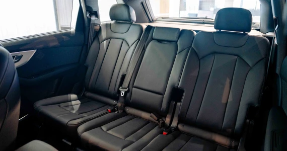 รูปภาพ อาวดี้ Audi Q7 TFSI e quattro S line edition one ปี 2024