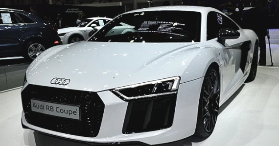 รูปภาพ อาวดี้ Audi R8 Coupe V10 ปี 2017