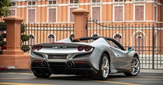 รูปภาพ เฟอร์รารี่ Ferrari-F8 Spider V8-ปี 2020