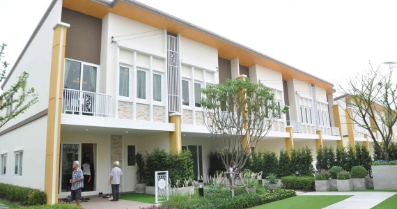 รูปภาพ โกลเด้น ทาวน์ อ่อนนุช-ลาดกระบัง (Golden Town Onnut - Ladkrabang)