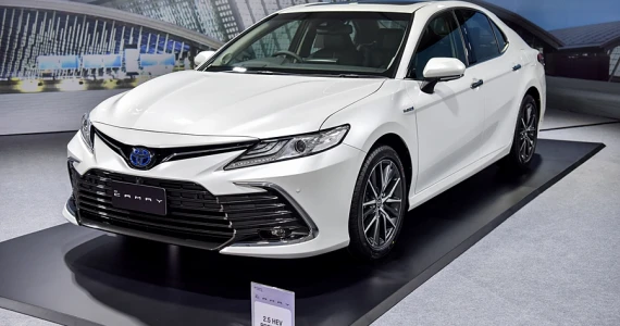 รูปภาพ โตโยต้า Toyota Camry 2.5 HEV Premium Luxury ปี 2021