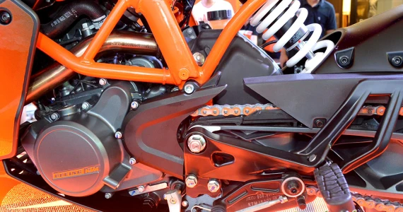 รูปภาพ เคทีเอ็ม KTM RC 200 ปี 2015