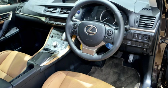 รูปภาพ เลกซัส Lexus CT200h Luxury (Fabric) ปี 2014