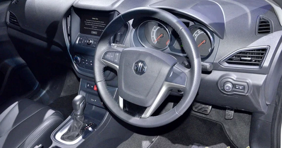 รูปภาพ เอ็มจี MG 5 1.5 X Sunroof ปี 2015