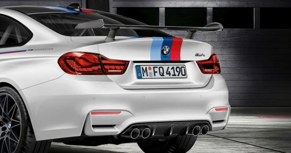 รูปภาพ บีเอ็มดับเบิลยู BMW M4 DTM Champion Edition ปี 2017