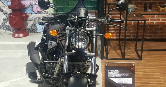 รูปภาพ ฮอนด้า Honda Rebel 300 Raw Edition Black ปี 2017