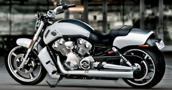 รูปภาพ ฮาร์ลีย์-เดวิดสัน Harley-Davidson V-Rod Muscle (Standard) ปี 2014