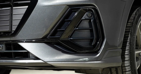 รูปภาพ อาวดี้ Audi Q3 40 TFSI quattro S Line Black Edition ปี 2021