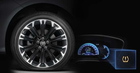 รูปภาพ โตโยต้า Toyota Altis (Corolla) 1.8 GR Sport MY22 ปี 2022