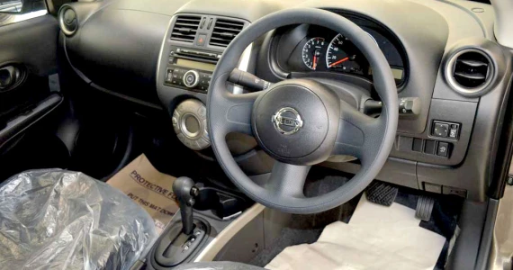 รูปภาพ นิสสัน Nissan Almera EL CVT ปี 2011