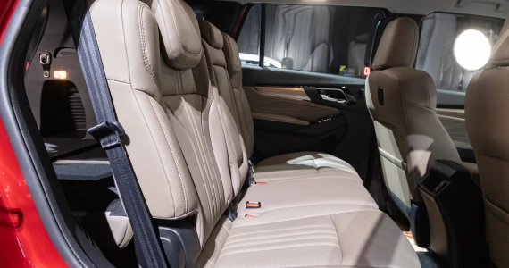 รูปภาพ อีซูซุ Isuzu MU-X 4x2 2.2 Ultimate A/T ปี 2024
