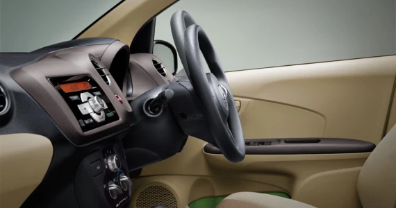 รูปภาพ ฮอนด้า Honda Brio V MT ปี 2011