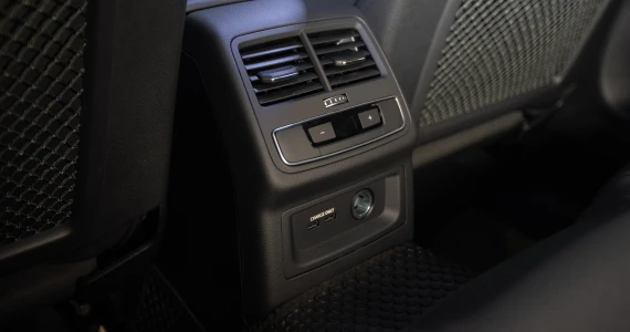 รูปภาพ อาวดี้ Audi A5 Sportback 40 TFSI S line edition one ปี 2024