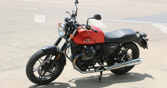 รูปภาพ โมโต กุชชี่ Moto Guzzi V7 II Stone ปี 2016