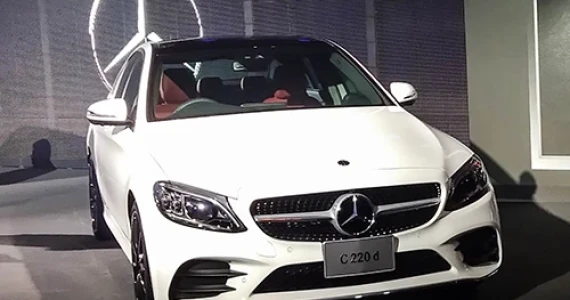 รูปภาพ เมอร์เซเดส-เบนซ์ Mercedes-benz C-Class C 220 d AMG Dynamic ปี 2018