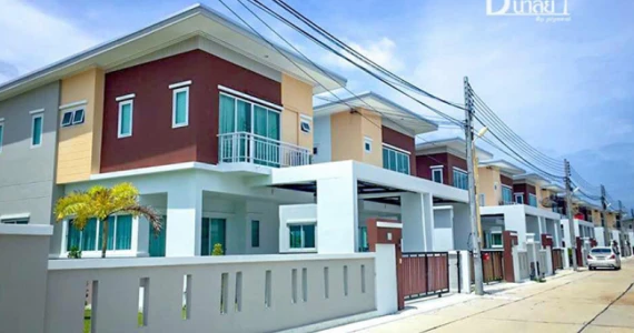 รูปภาพ บ้านธนาลัย บ้านบึง (Baan Tanalai Baan Bueng)