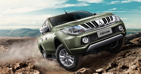 รูปภาพ มิตซูบิชิ Mitsubishi Triton Plus Double Cab 2.4 MIVEC GLS-Ltd. M/T ปี 2017