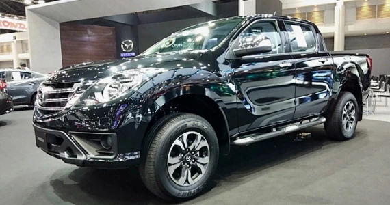 รูปภาพ มาสด้า Mazda BT-50 PRO DoubleCab 2.2 Hi-Racer ABS AT/Leather ปี 2017