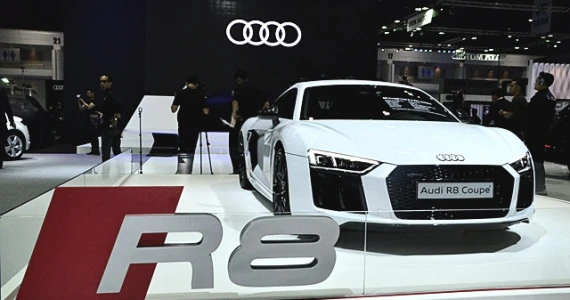 รูปภาพ อาวดี้ Audi R8 Coupe V10 ปี 2017